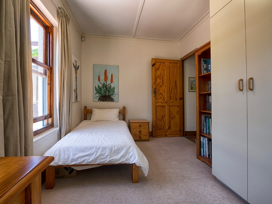 6 Bedroom Property for Sale in Belvedere Estate Western Cape